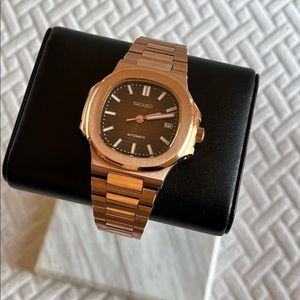 Seiko custom build nautilus automatic watch